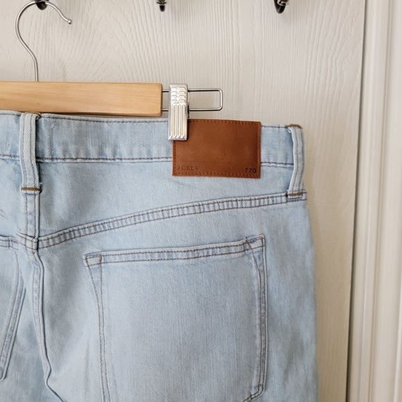 J. Crew Straight Fit Eco Stretch Jeans - Picture 6 of 9